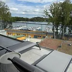شقة Mazuryholiday Stranda Nad Jeziorem Kisajno غيجيتسكو